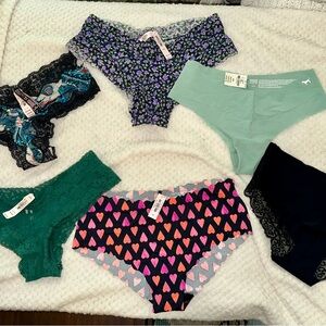 Victoria’s Secret Women's Panties 5 M & 1 L